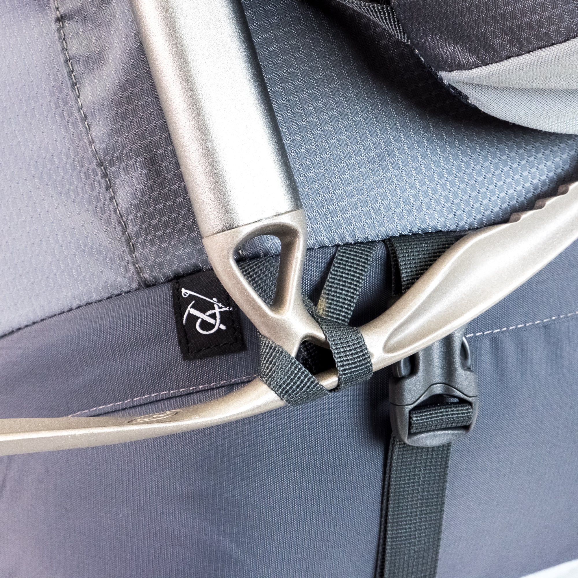 Roamm Nomad 65 + 15 Backpack Combo - Image 7